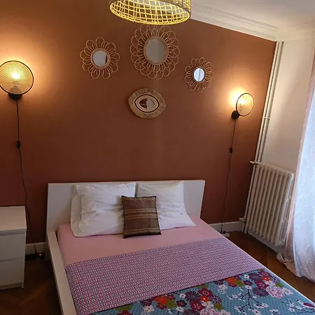 Belle Chambre D'Hote Avec Balcon Prive - 3 Mins Gare Annemasse - Geneve Acces Direct Exterior photo