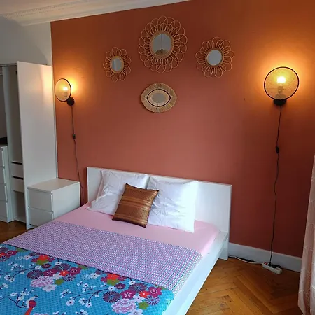 Belle Chambre D'Hote Avec Balcon Prive - 3 Mins Gare Annemasse - Geneve Acces Direct Exterior photo